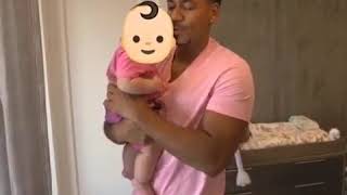 Romeo Santos singing quotInmortal quot A Capella to his son  a su hijo Valentino [upl. by Bechler108]