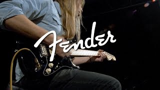 Fender American Performer Stratocaster HSS MN Black  Gear4music [upl. by Notna]